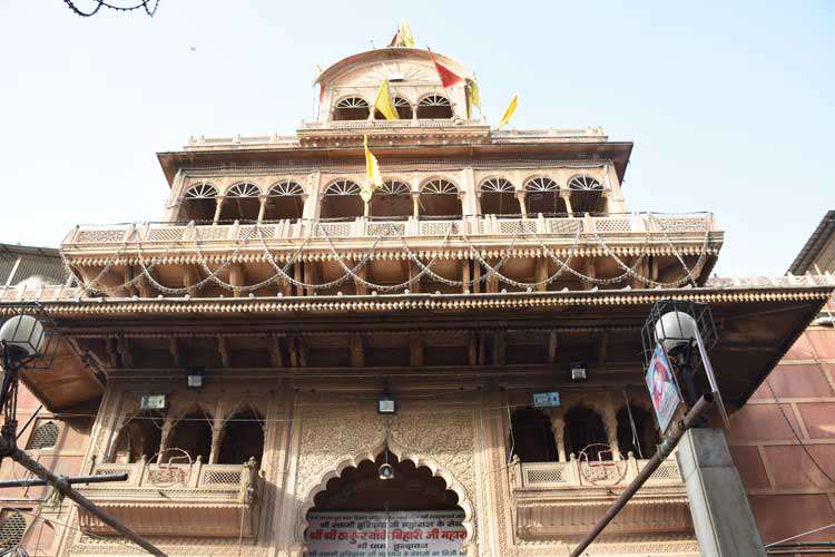 Divine Visit to Mathura and Vrindavan - Image 4 | Sky Globals