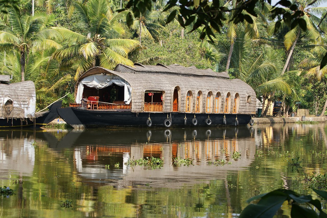 Kerala Honeymoon Package - Image 7 | Sky Globals