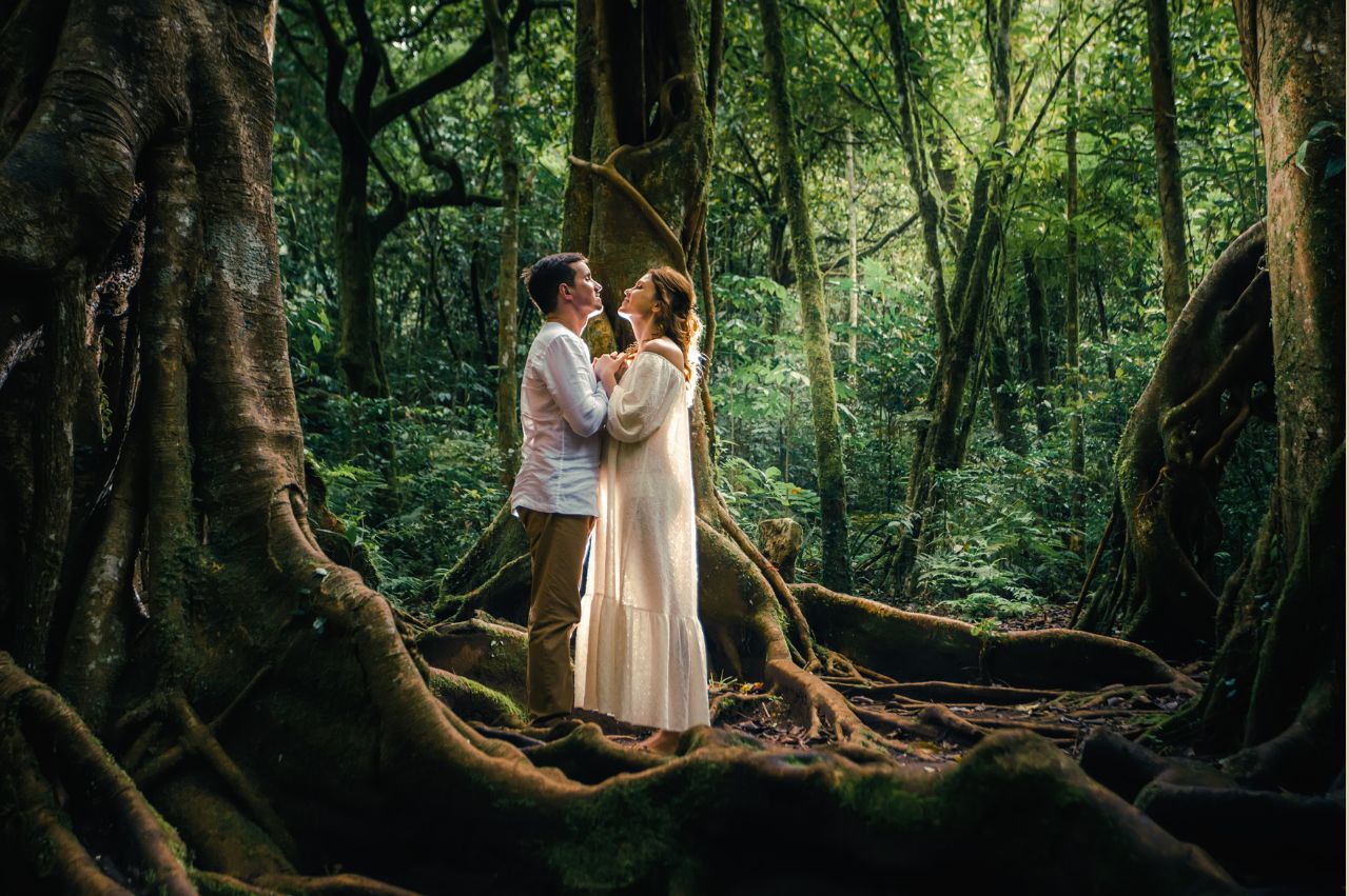 Romantic Bali Honeymoon: Seminyak & Cliffside Uluwatu - Indonesia International Package | Sky Globals