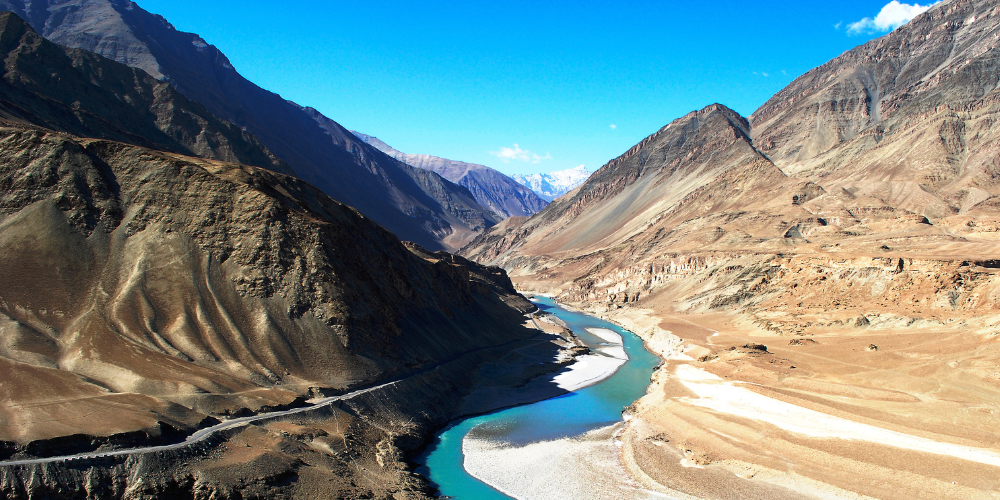 Majestic Ladakh: A 5-Day Himalayan Adventure - Image 8 | Sky Globals