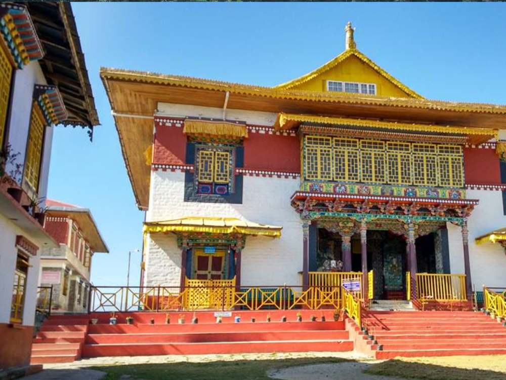 Himalayan Tour: Gangtok to Darjeeling - Domestic Tour Package by Sky Globals