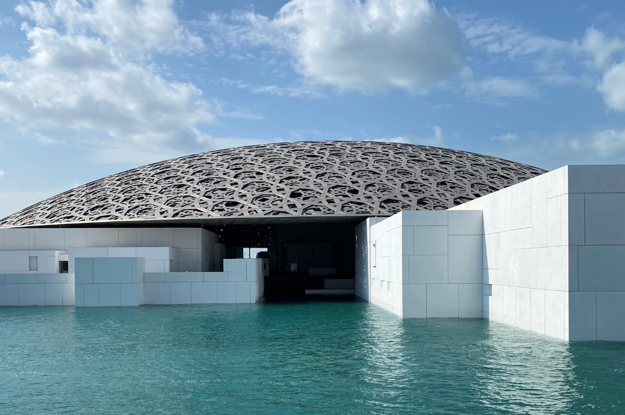 Dubai & Abu Dhabi Delight: 5-Day Tour Package - Image 10 | Sky Globals