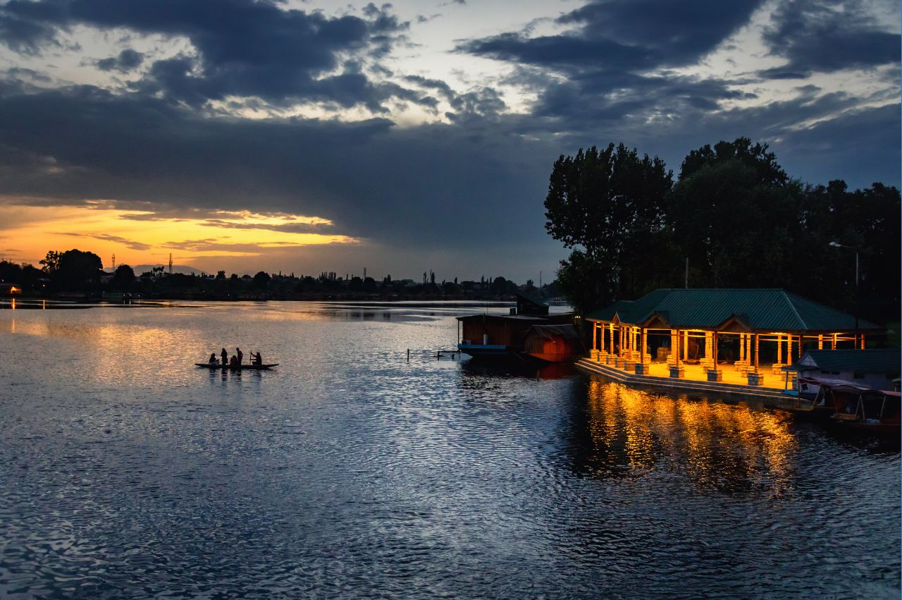 Kashmir Delight For 7-Days - Image 2 | Sky Globals