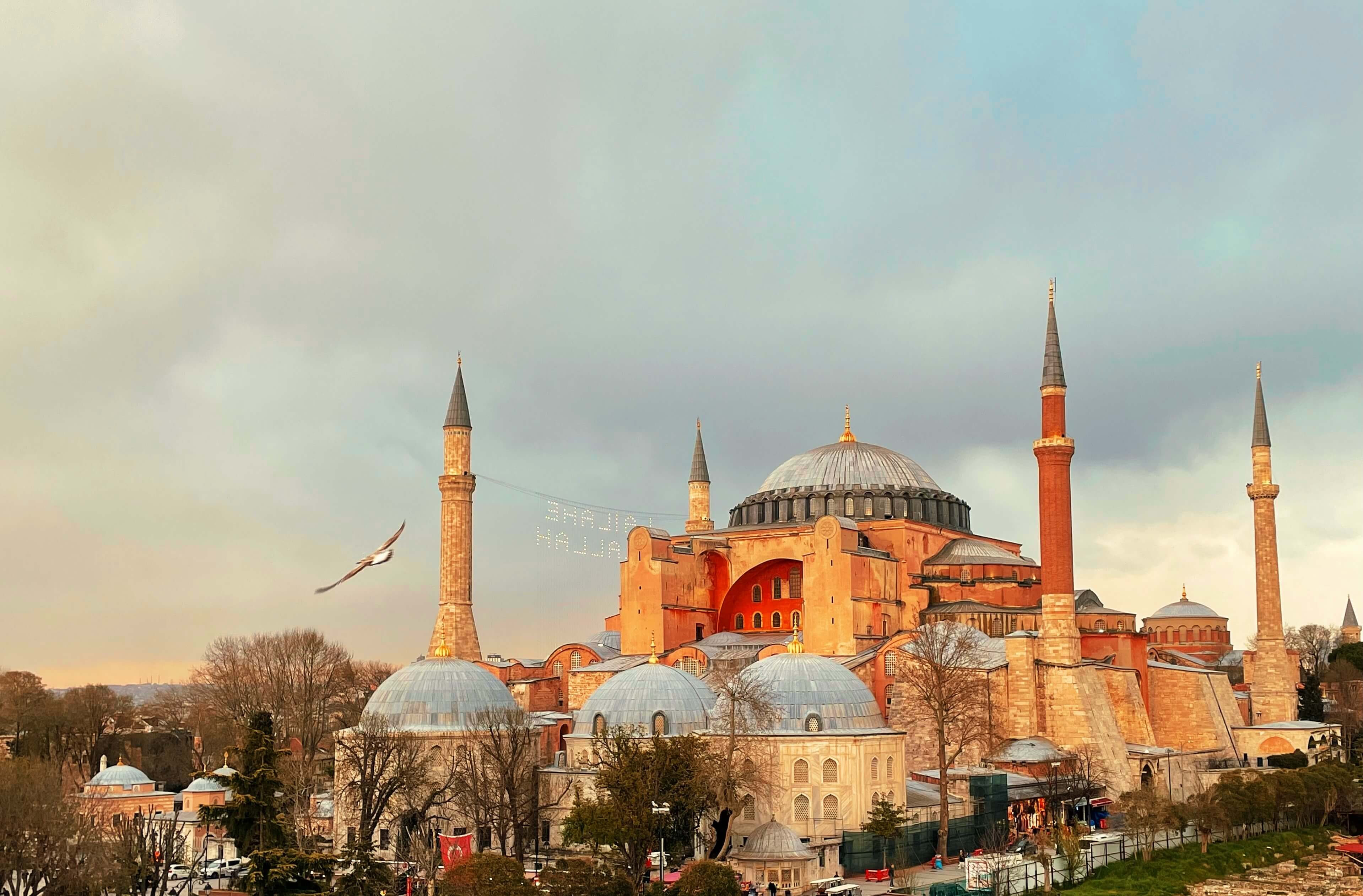 Explore Turkey: A 9-Day Journey Through Istanbul, Cappadocia, and Antalya - Image 2 | Sky Globals
