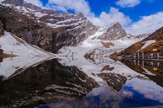 Valley of Flowers & Hemkund Sahib Trek - Image 8 | Sky Globals