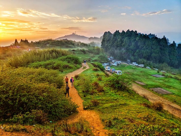 Scenic Darjeeling & Gangtok Escape - Image 3 | Sky Globals