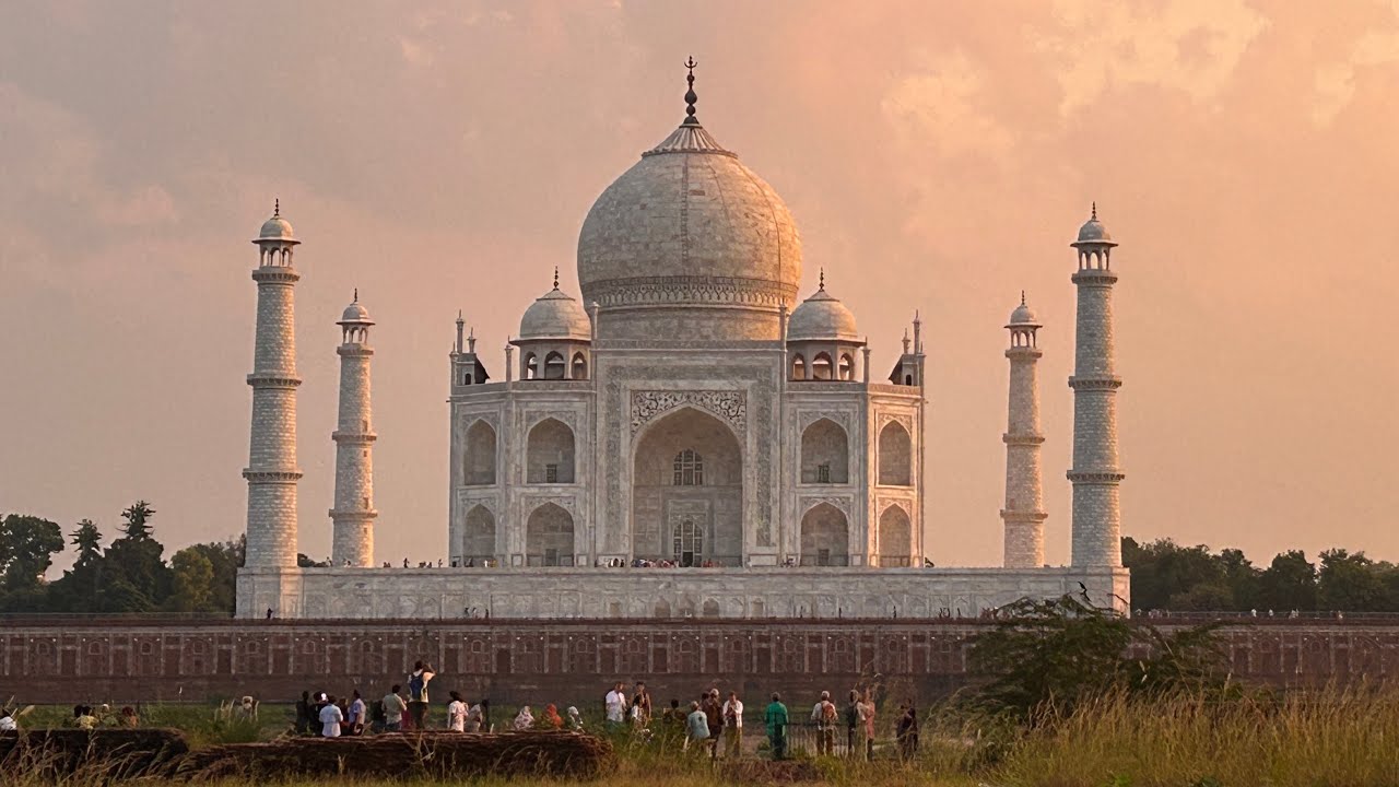 Divine Mathura, Vrindavan & Agra Tour - Image 4 | Sky Globals