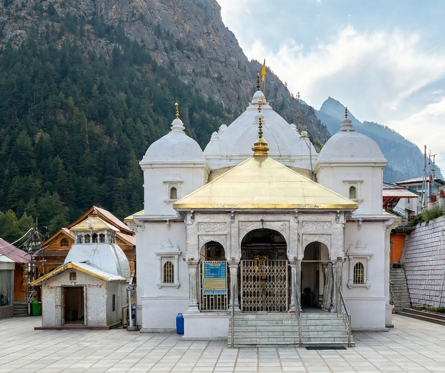 Divine Char Dham Yatra: Yamunotri, Gangotri, Kedarnath & Badrinath - Image 2 | Sky Globals