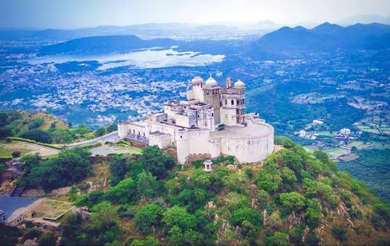 Glimpses of Mewar: Jaipur, Udaipur & Mount Abu - Image 9 | Sky Globals