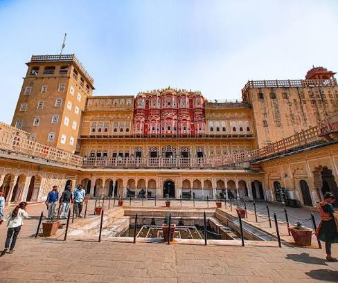 Grand Forts & Palaces of Rajasthan: Delhi to Udaipur - Image 2 | Sky Globals