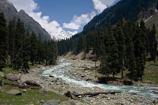 Explore Kashmir For  6-Days - Image 7 | Sky Globals