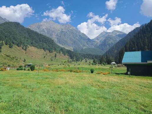 Magical Kashmir Tour Package - Image 14 | Sky Globals